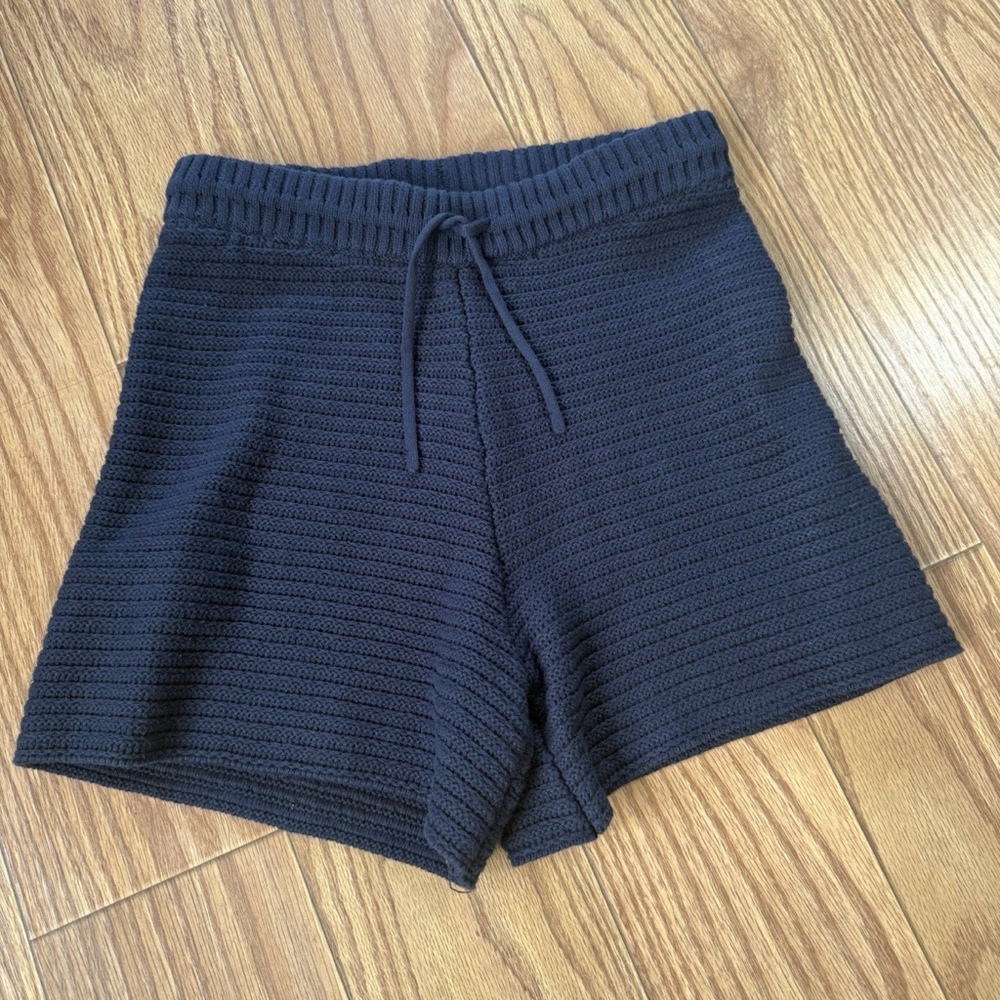 NEW Magaschoni Deep Navy Small Knit Basic Shorts Preppy Comfort MSRP $118.00